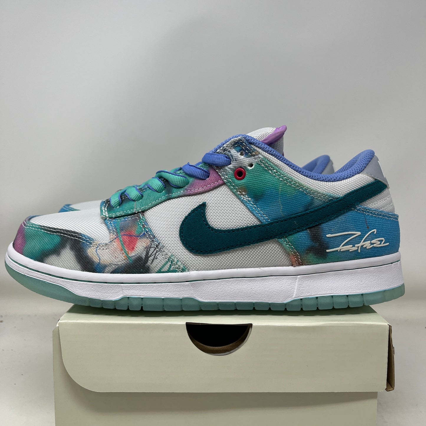 Nike SB Dunk Low Futura Laboratories Bleached Aqua Used