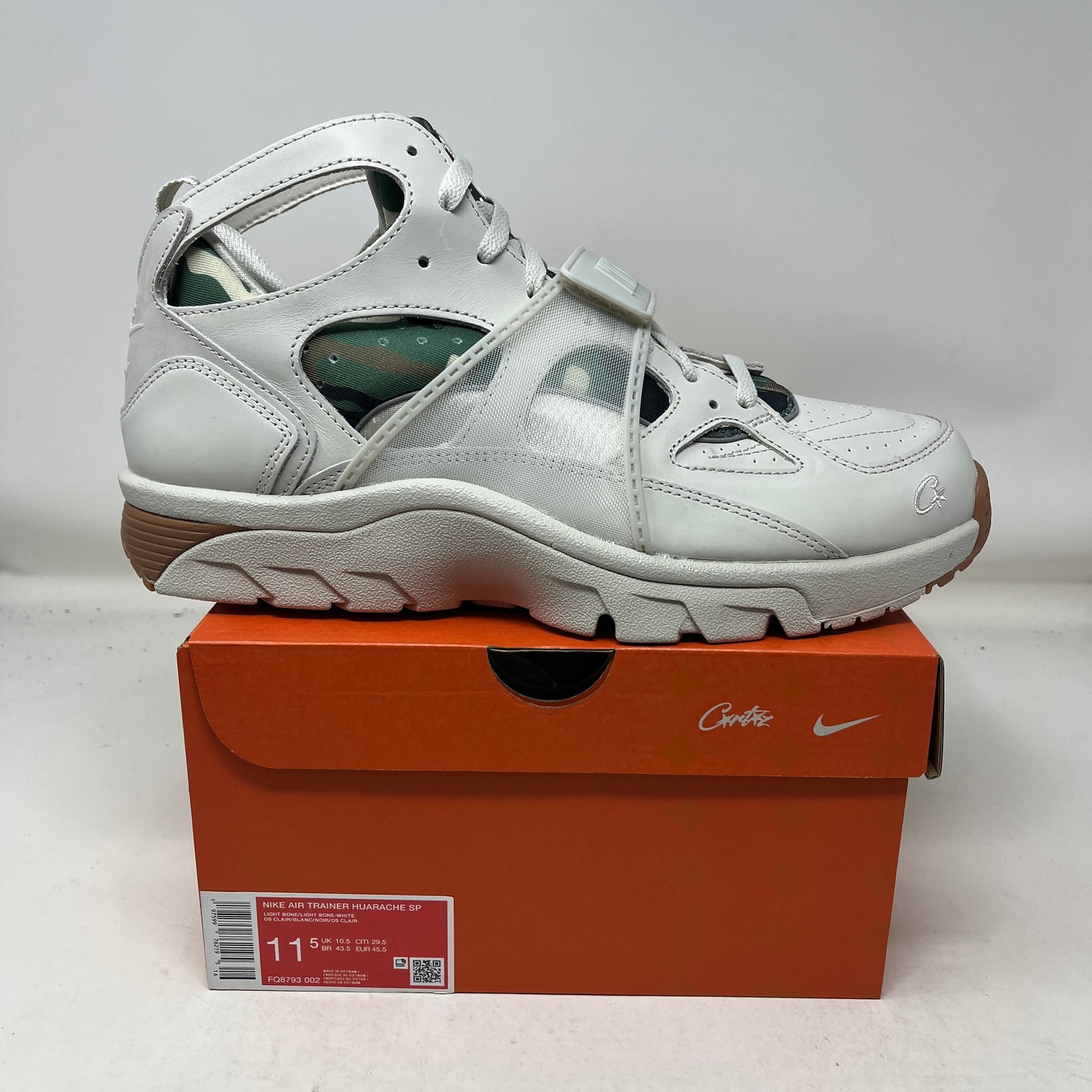 Nike Air Trainer Huarache Corteiz Light Bone