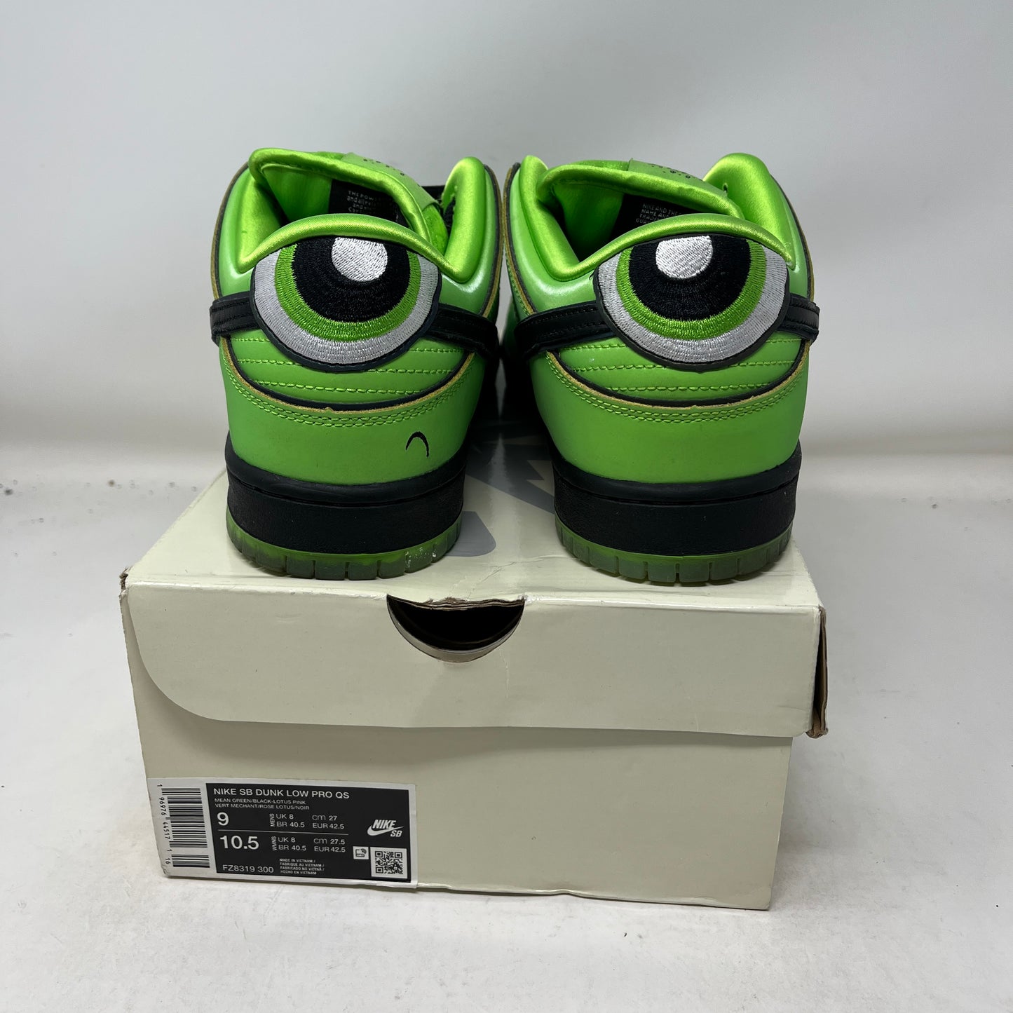 Nike SB Dunk Low The Powerpuff Girls Buttercup Used