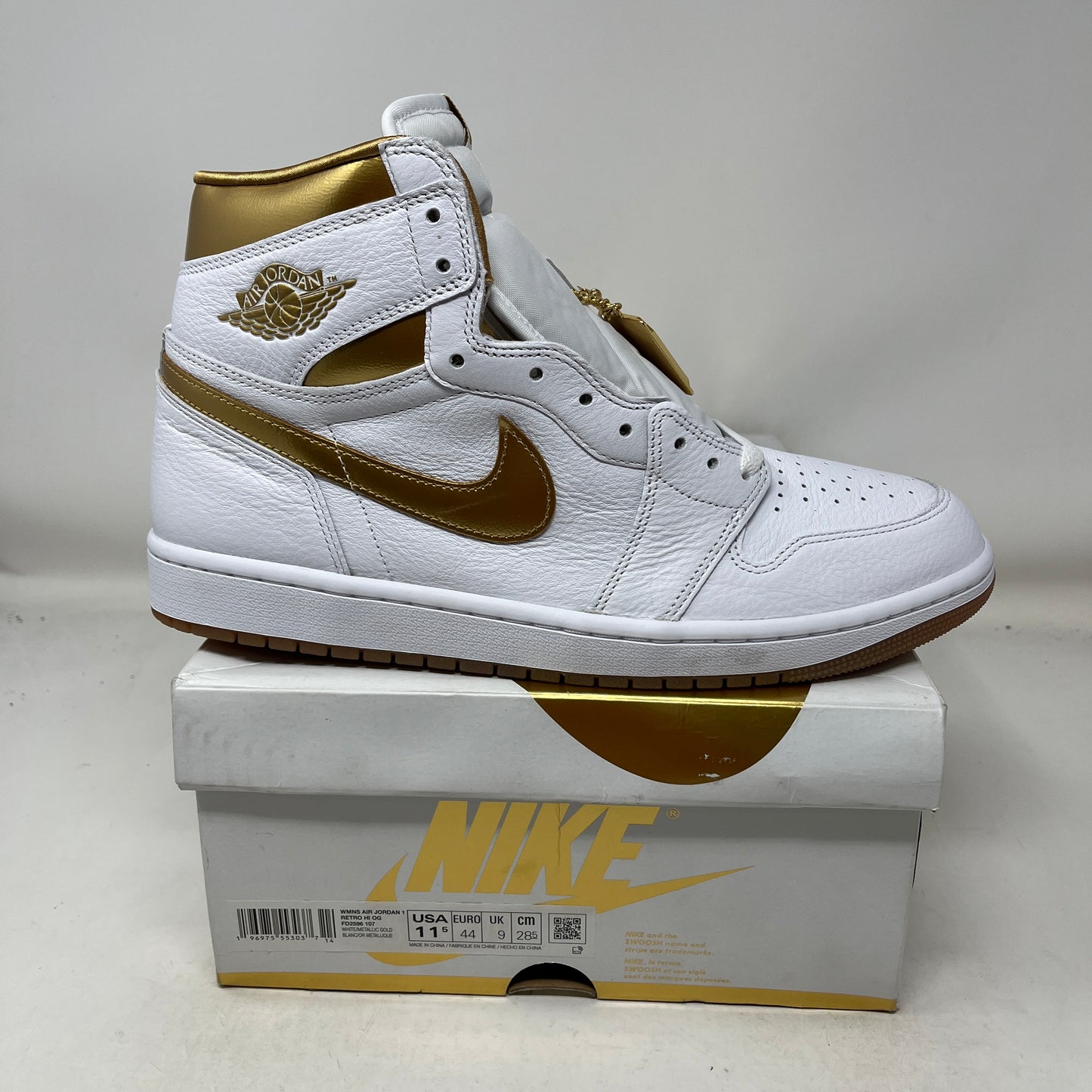 Jordan 1 Retro High OG Metallic Gold (Women's)