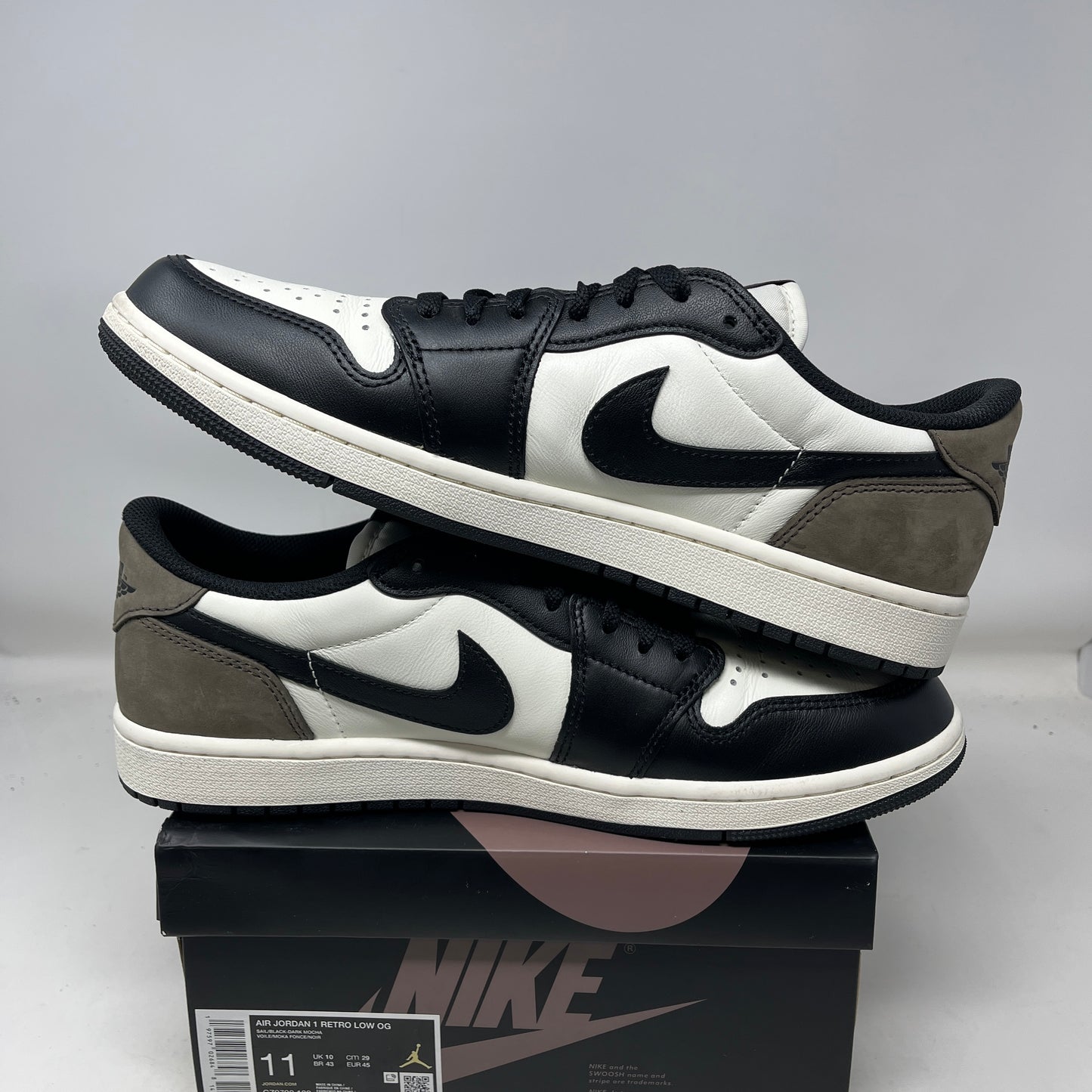 Jordan 1 Retro Low OG Mocha Used
