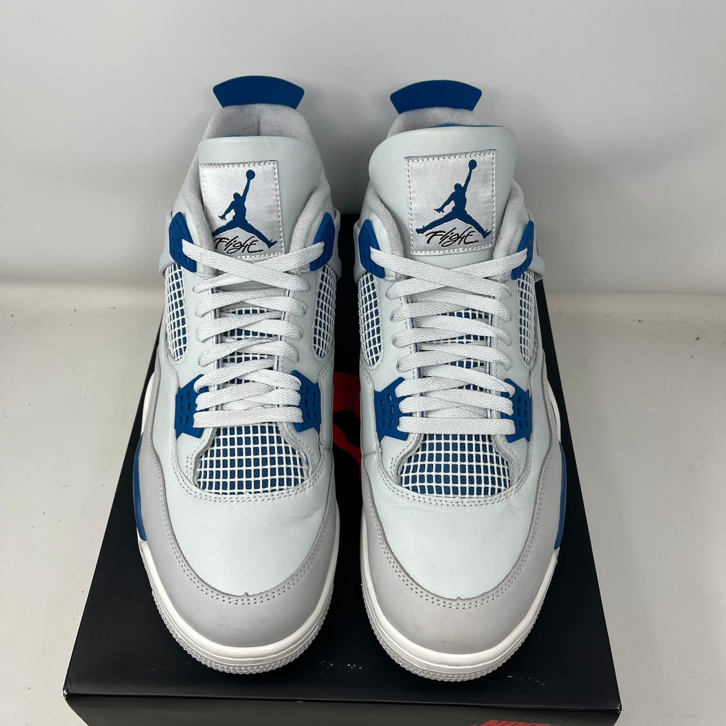Jordan 4 Retro Military Blue (2024) Used