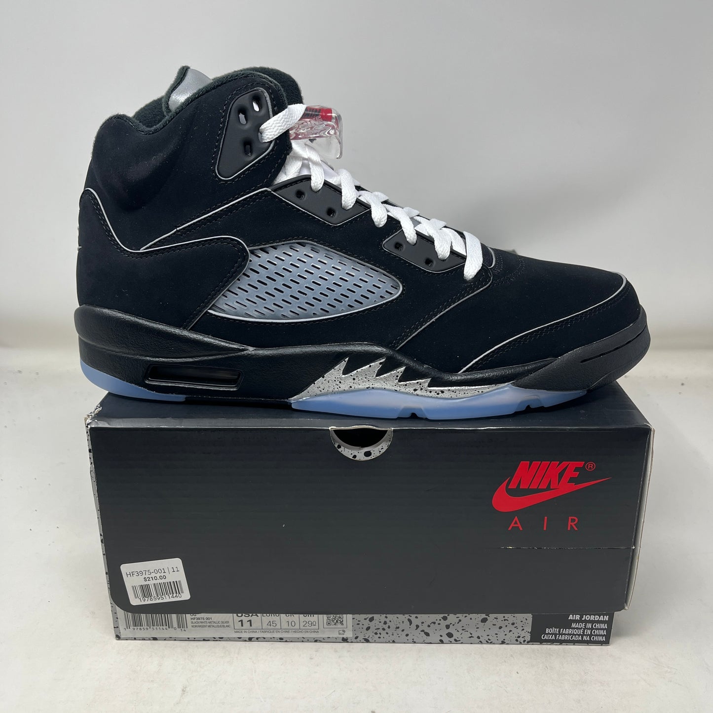 Jordan 5 Retro OG Black Metallic Reimagined