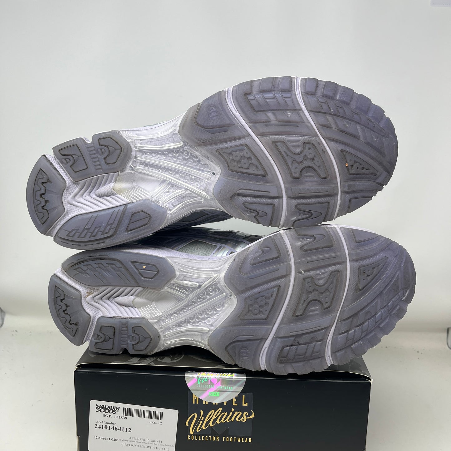 ASICS Gel-Kayano 14 Kith Marvel Villains Silver Surfer Sealed Box (Comic Included) Used