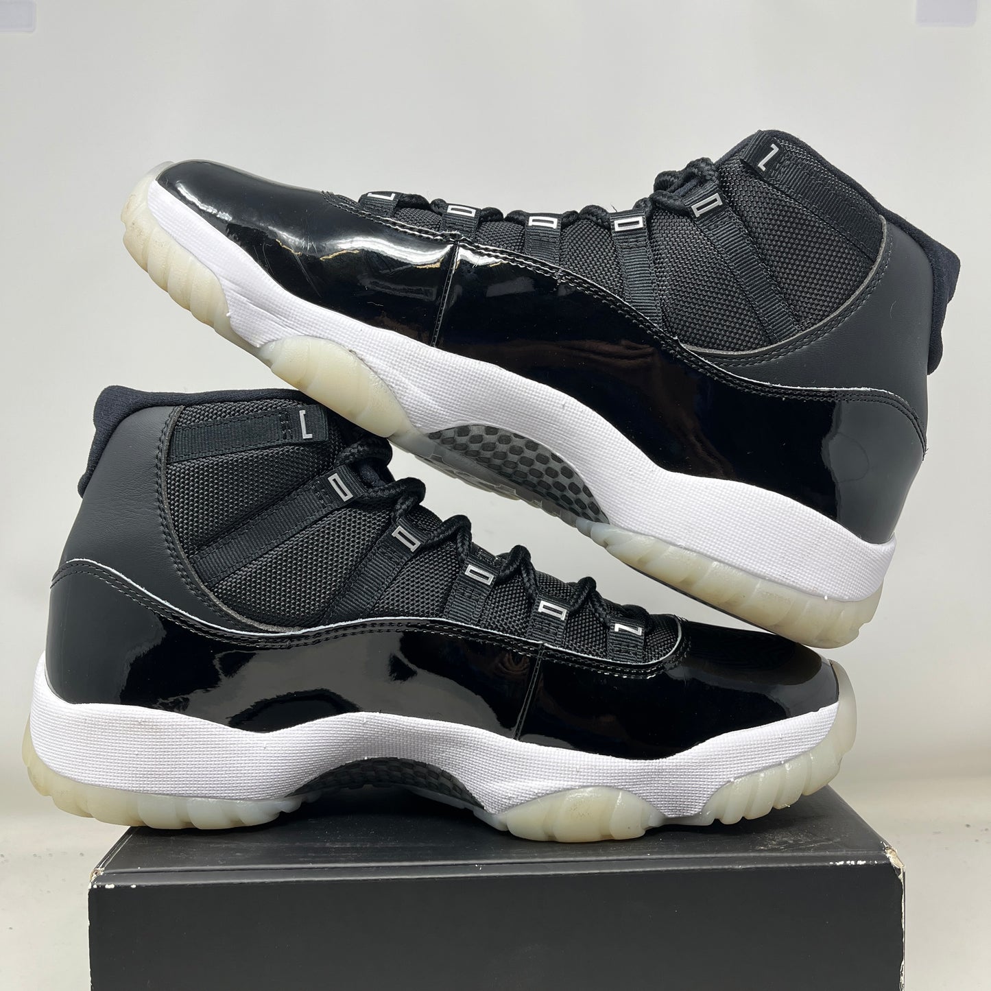 Jordan 11 Retro Jubilee 25th Anniversary Used