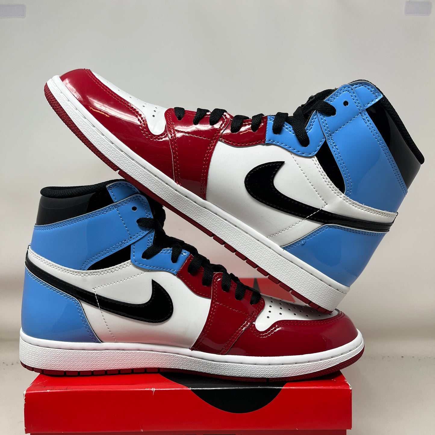 Jordan 1 Retro High Fearless UNC Chicago Used