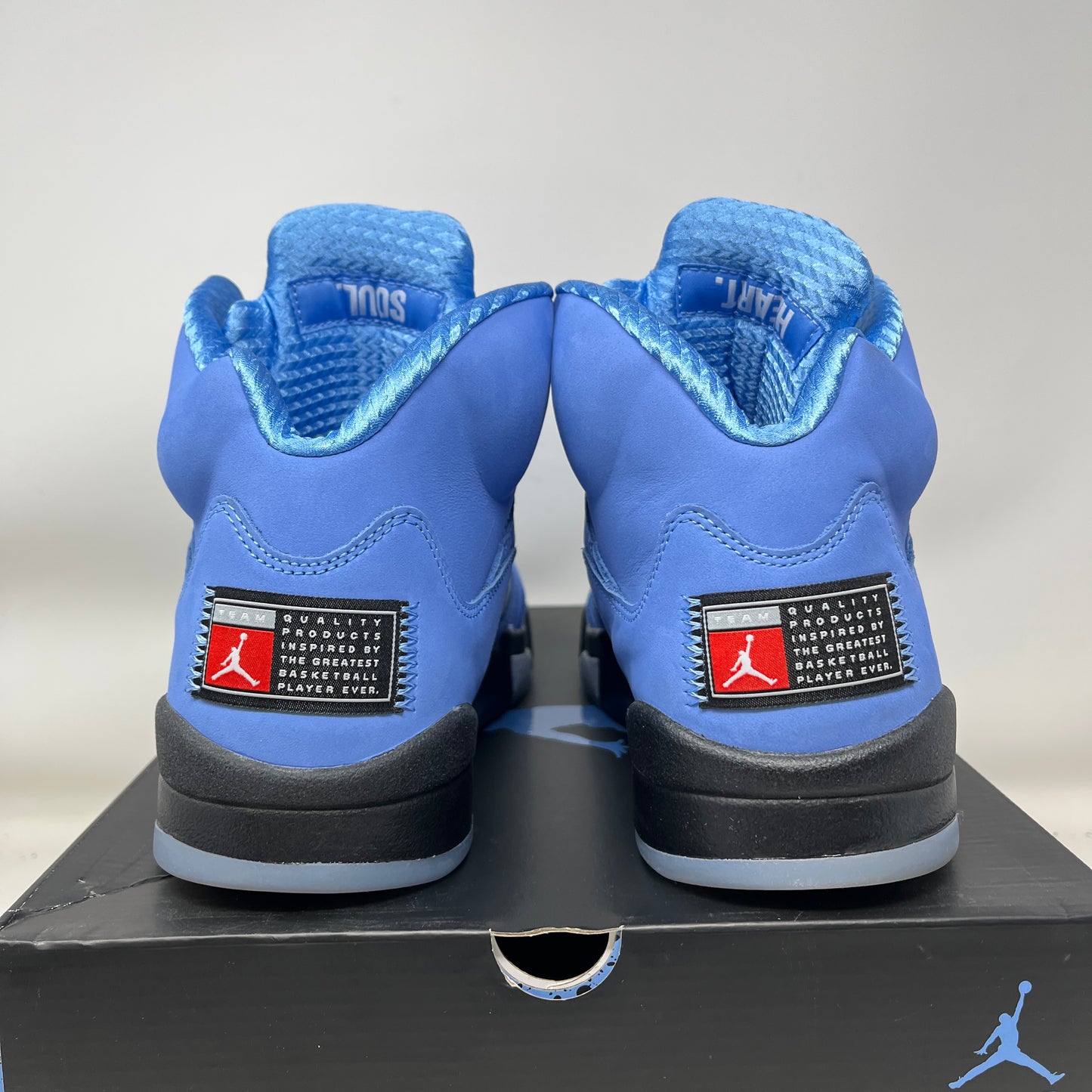Jordan 5 Retro UNC University Blue Used