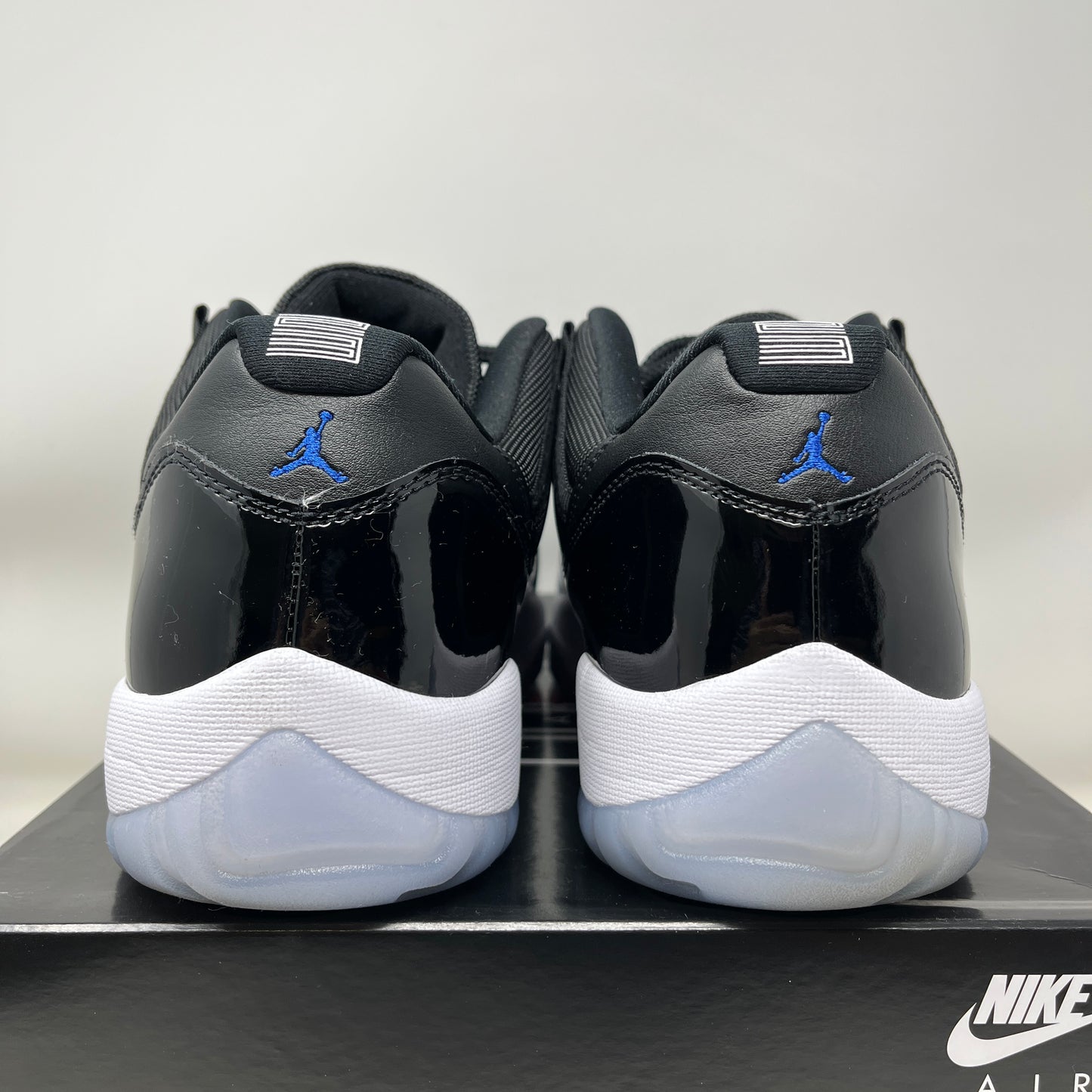 Jordan 11 Retro Low Space Jam Used