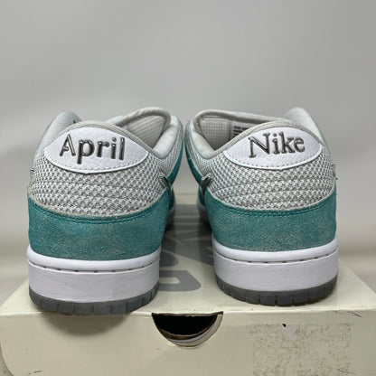 Nike SB Dunk Low April Skateboards Used