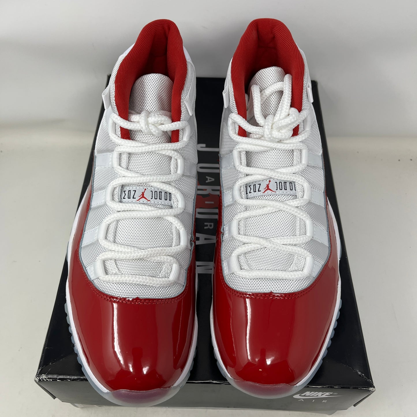 Jordan 11 Retro Cherry (2022)