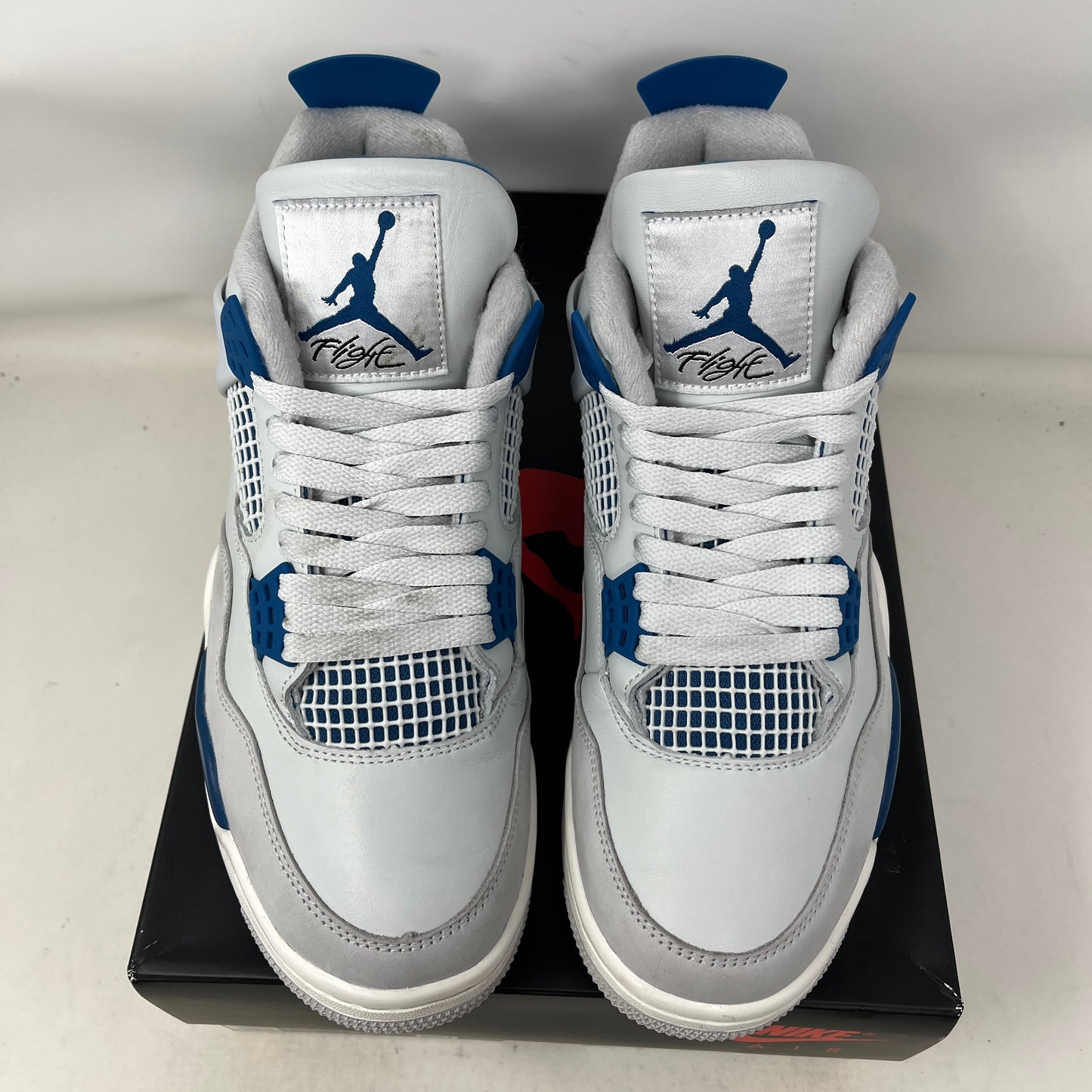 Jordan 4 Retro Military Blue (2024) Used