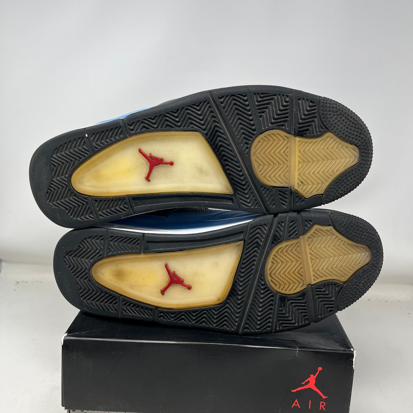 Jordan 4 Retro Travis Scott Cactus Jack Used