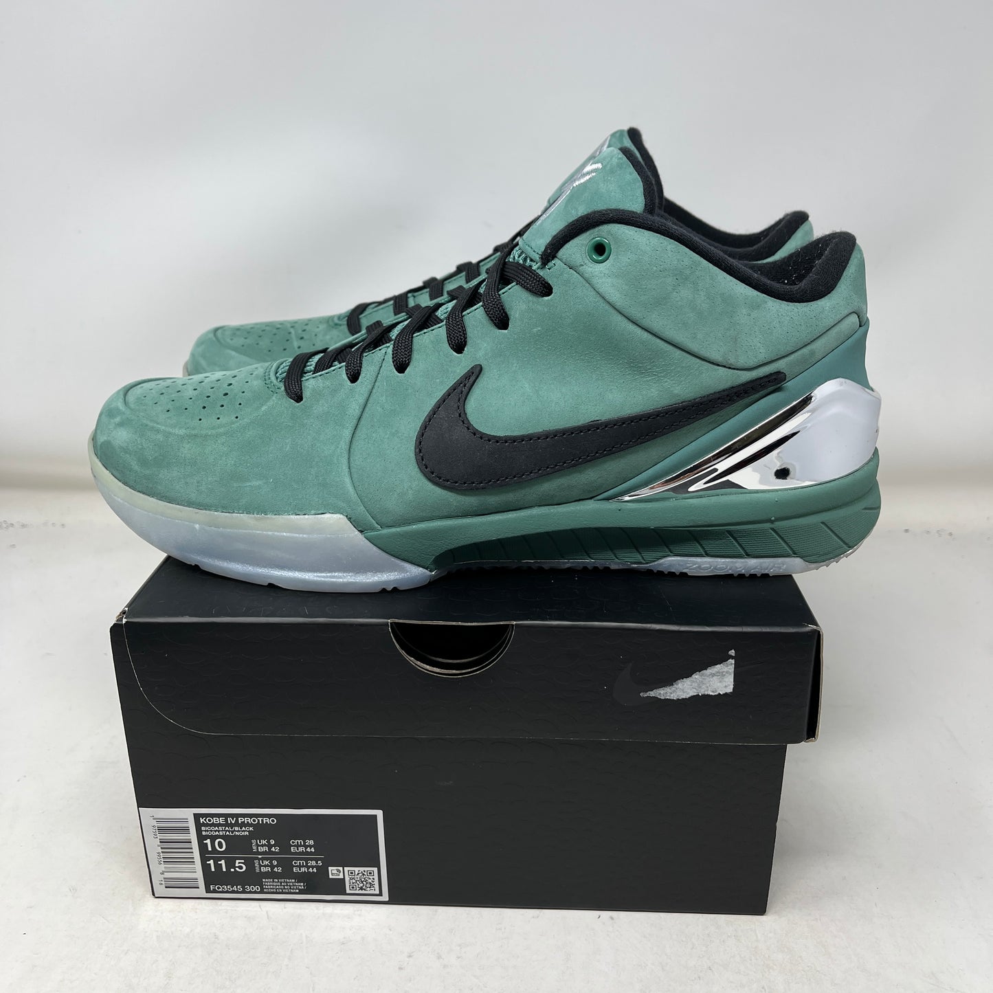 Nike Kobe 4 Protro Girl Dad Used
