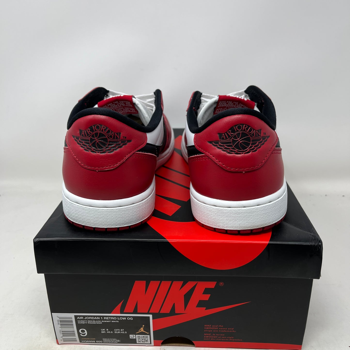 Jordan 1 Retro Low OG Chicago (2025) Used