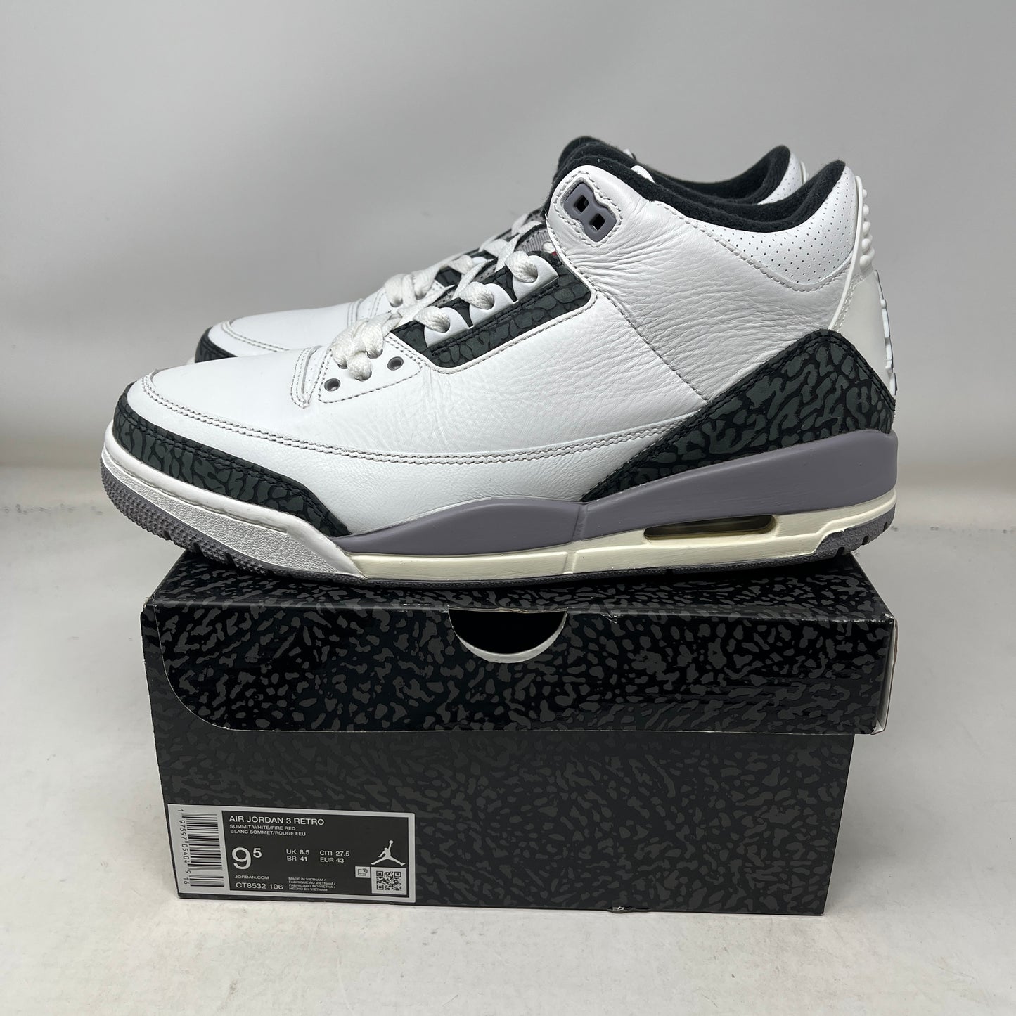 Jordan 3 Retro Cement Grey Used