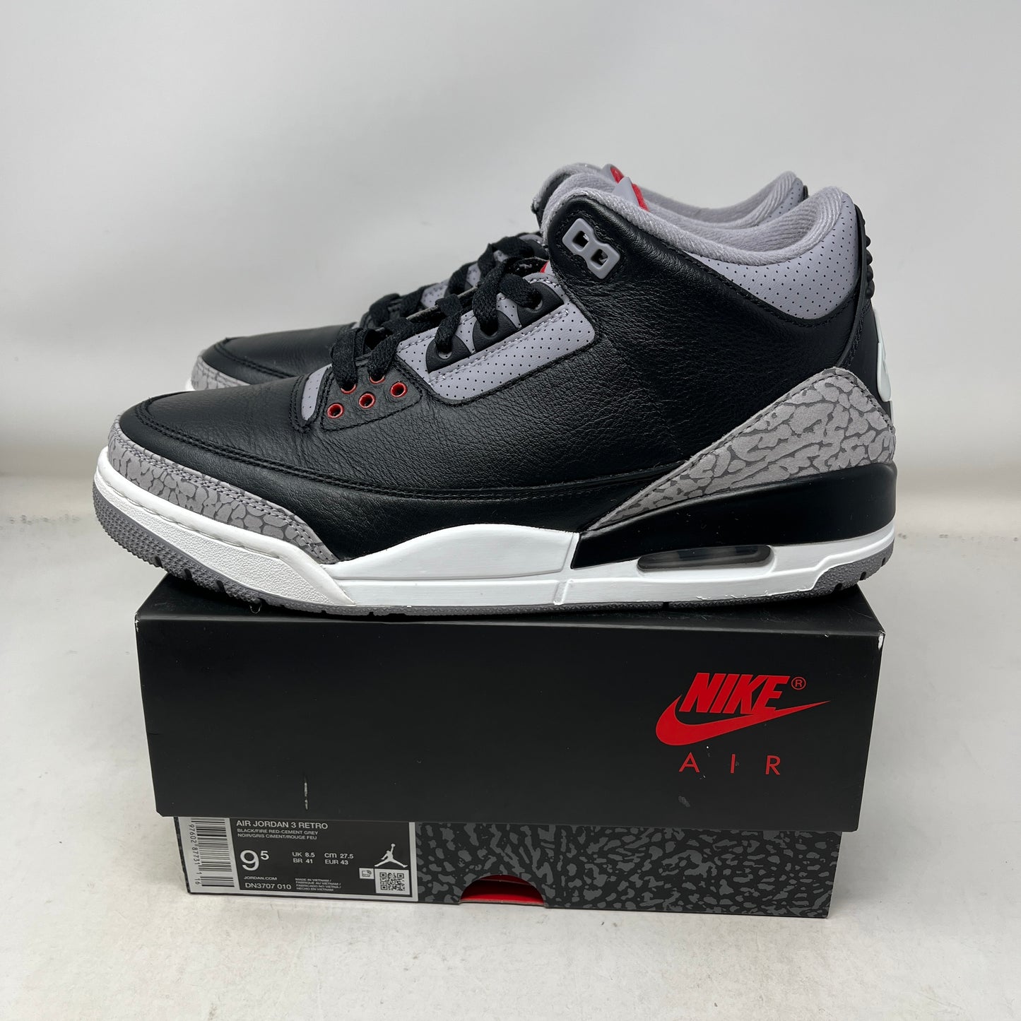 Jordan 3 Retro OG Black Cement (2024) Used