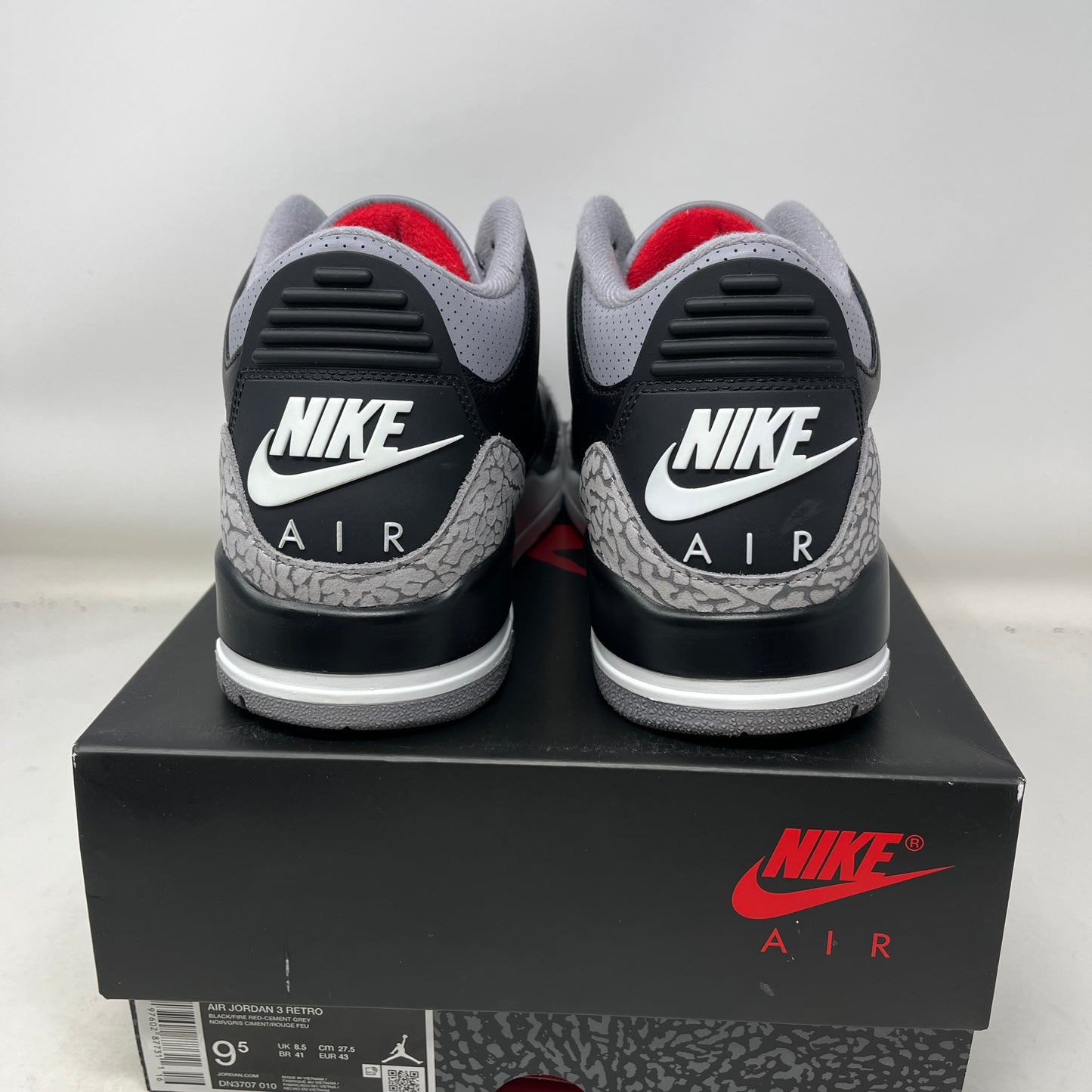 Jordan 3 Retro OG Black Cement (2024) Used
