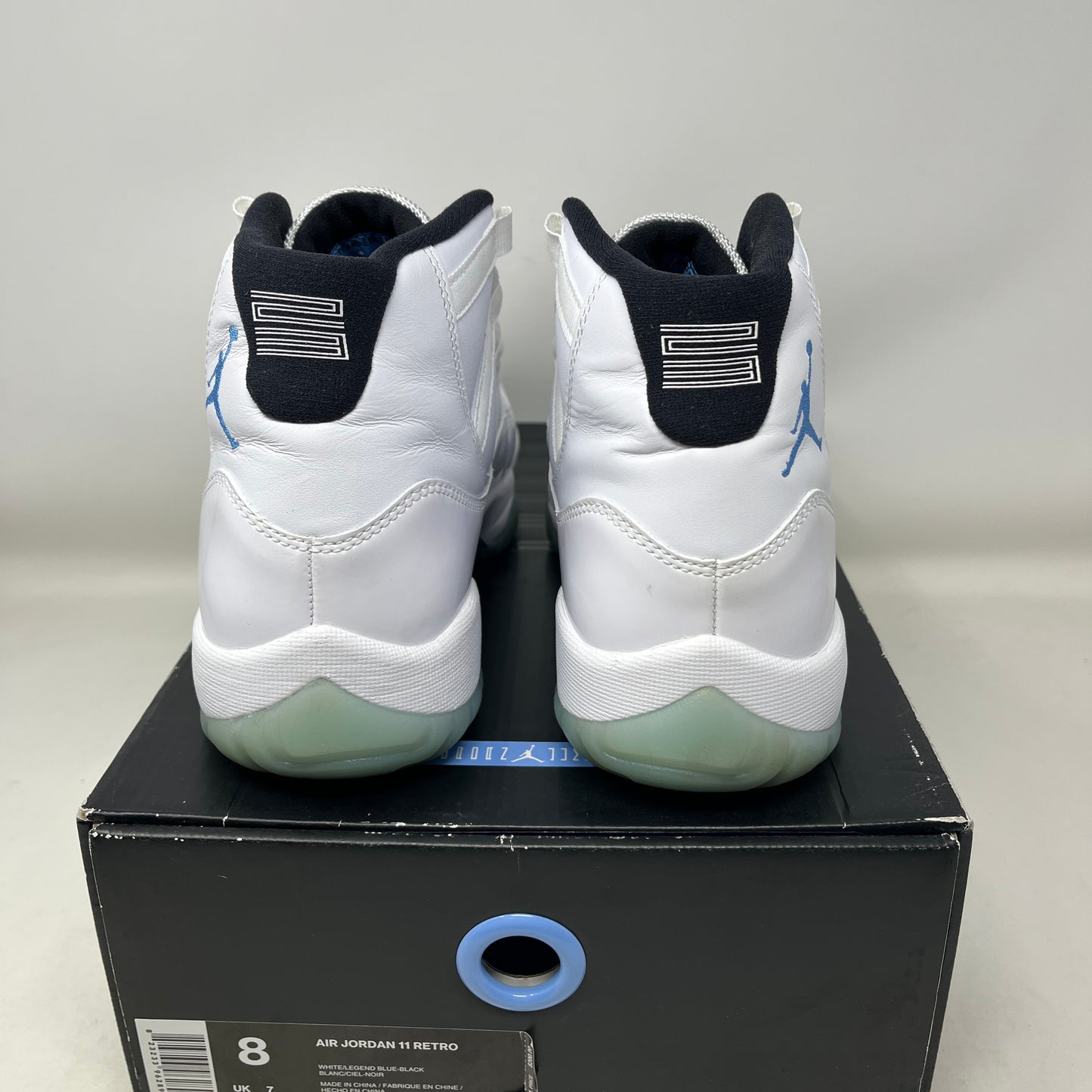 Jordan 11 Retro Legend Blue (2014) Used