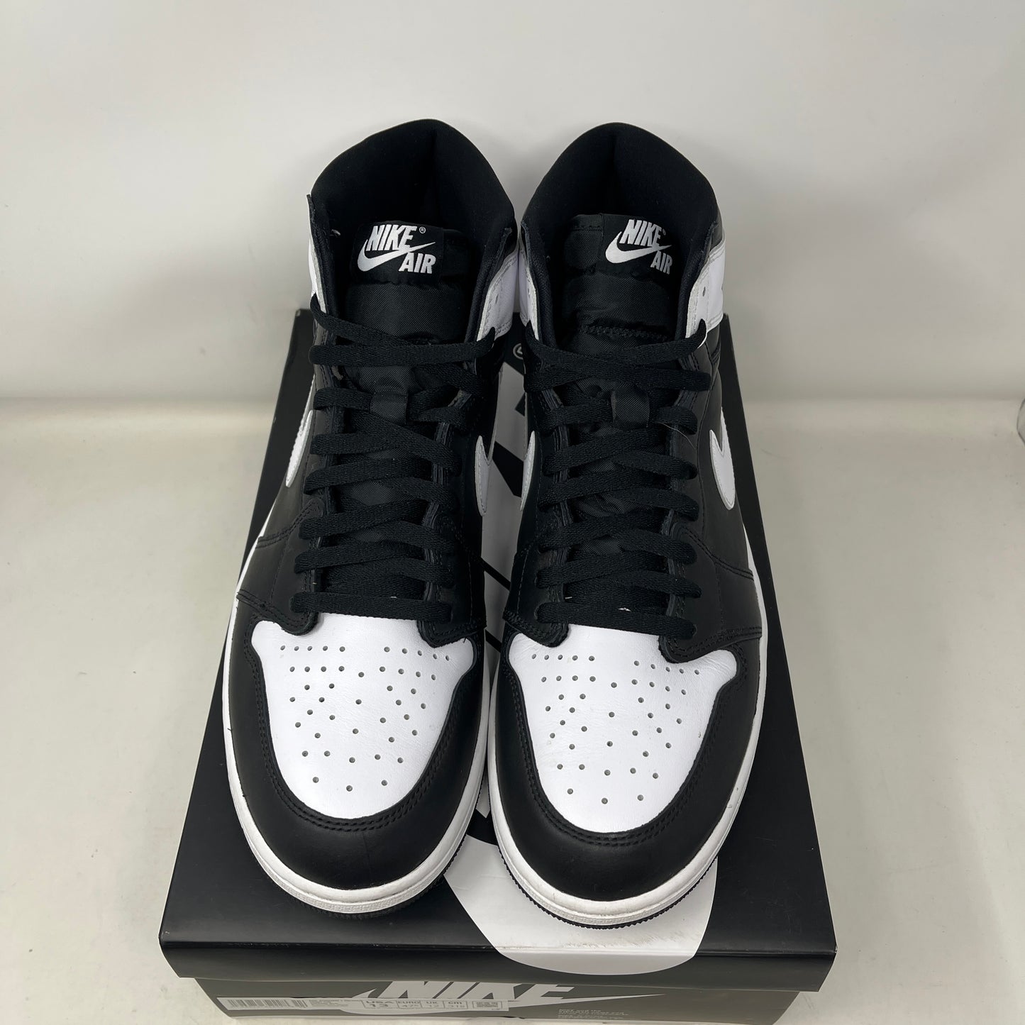 Jordan 1 Retro High OG Black White Used