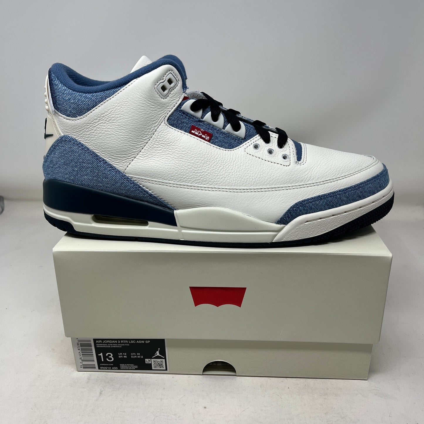 Jordan 3 Retro Levi’s All-Star