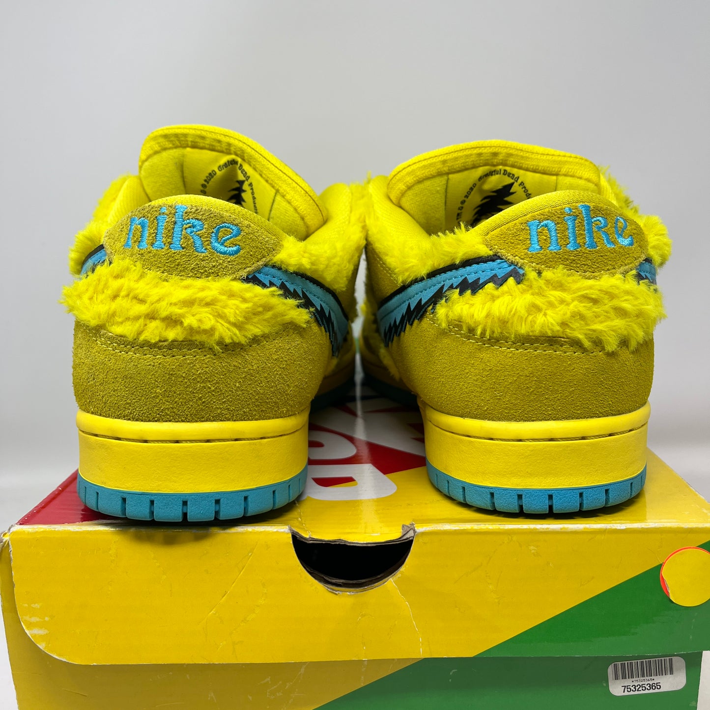Nike SB Dunk Low Grateful Dead Bears Opti Yellow Used