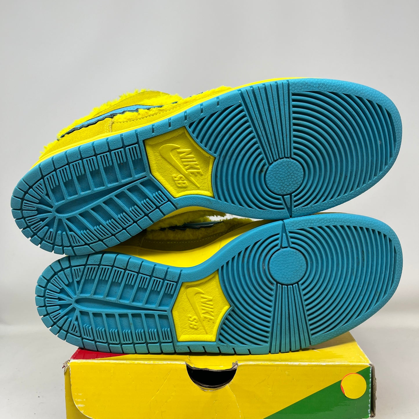 Nike SB Dunk Low Grateful Dead Bears Opti Yellow Used