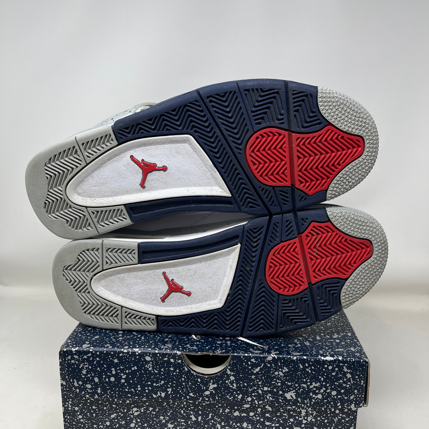 Jordan 4 Retro Midnight Navy Used