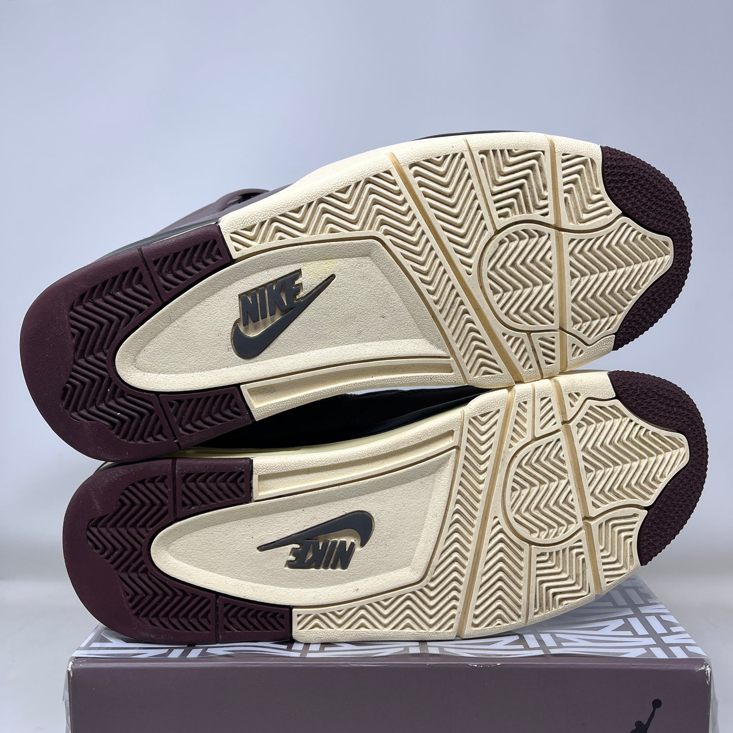 Jordan 4 Retro SP A Ma Maniére Violet Ore Used