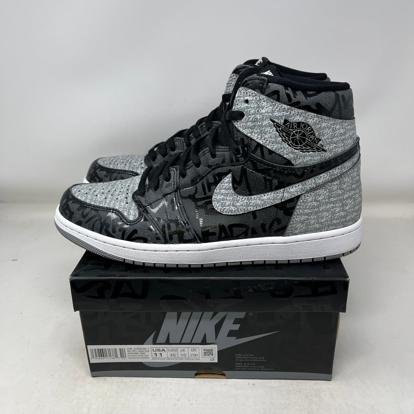 Jordan 1 Retro High OG Rebellionaire Used