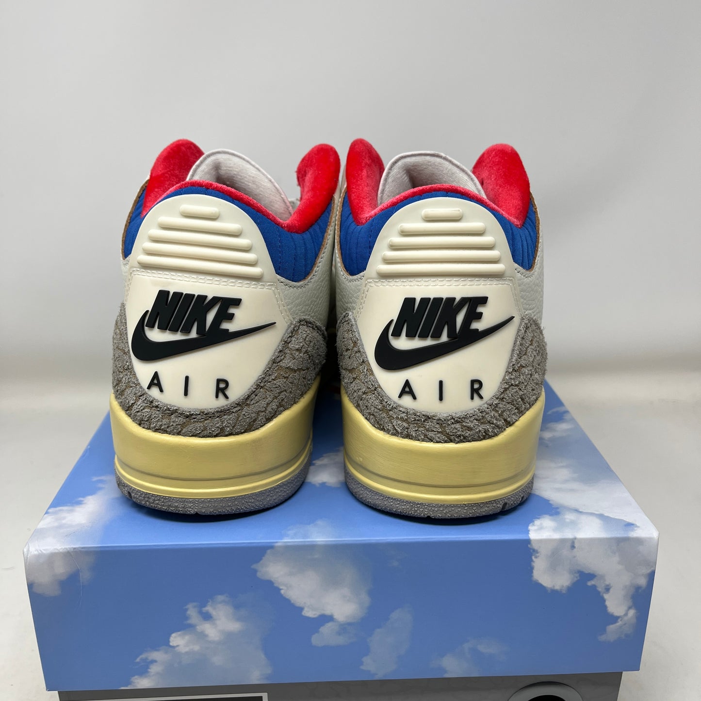 Jordan 3 Retro Seoul 2.0 Used