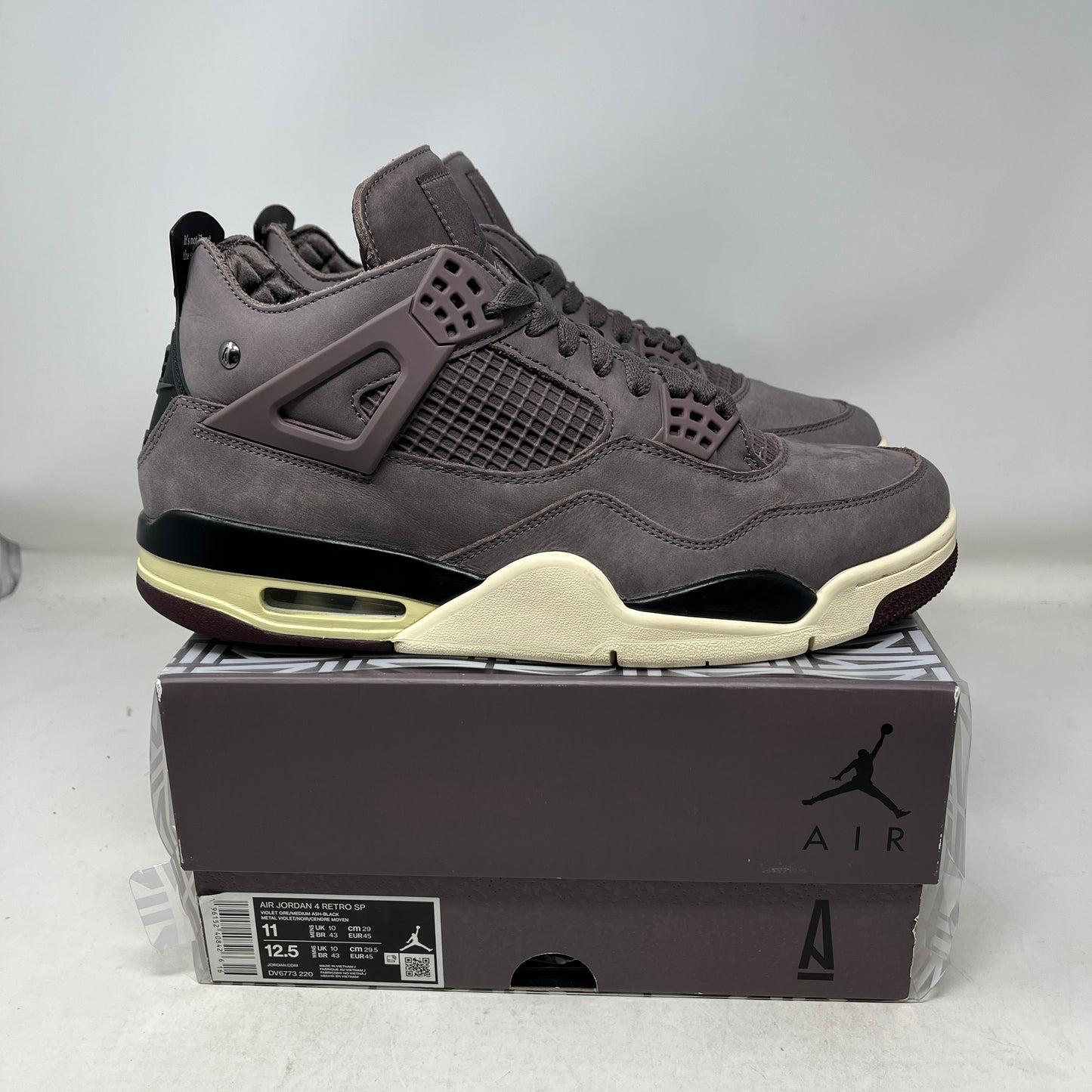 Jordan 4 Retro SP A Ma Maniére Violet Ore Used