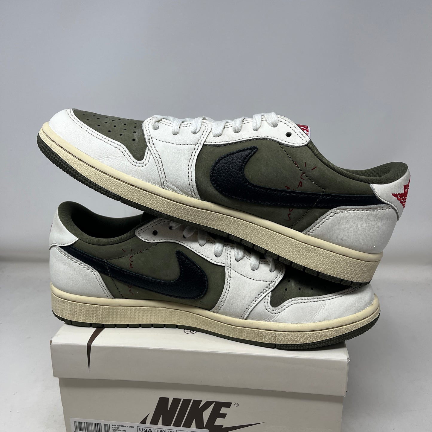 Jordan 1 Retro Low OG SP Travis Scott Medium Olive Used