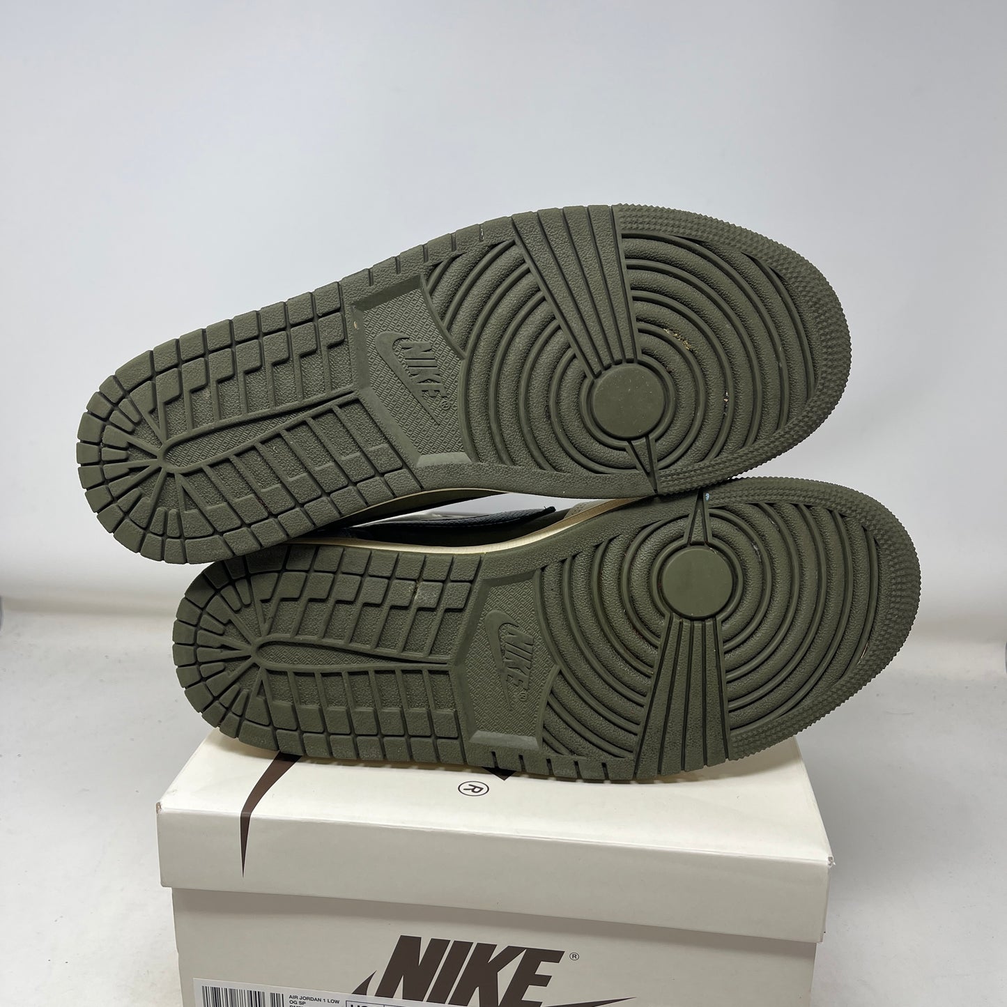 Jordan 1 Retro Low OG SP Travis Scott Medium Olive Used