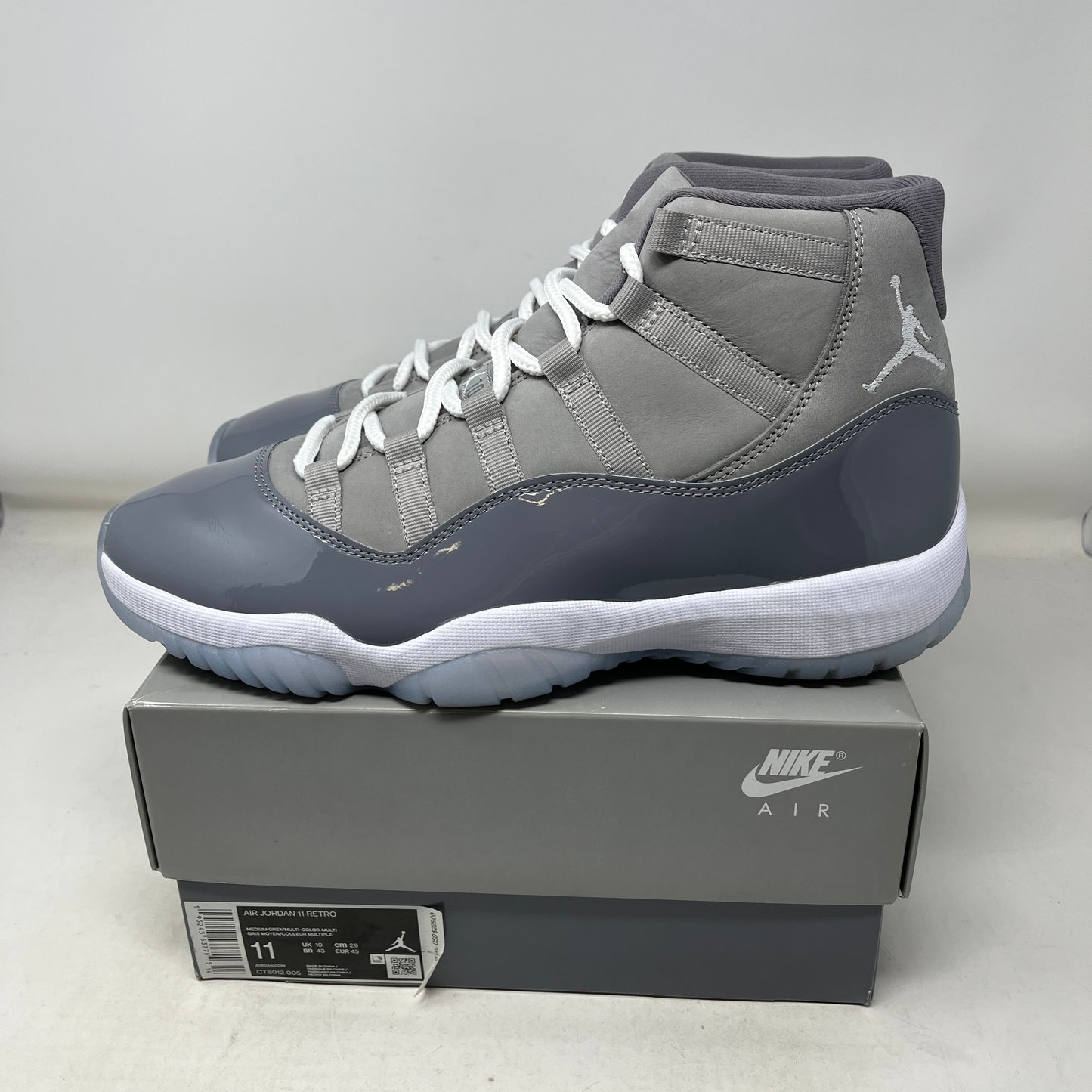 Jordan 11 Retro Cool Grey (2021) Used
