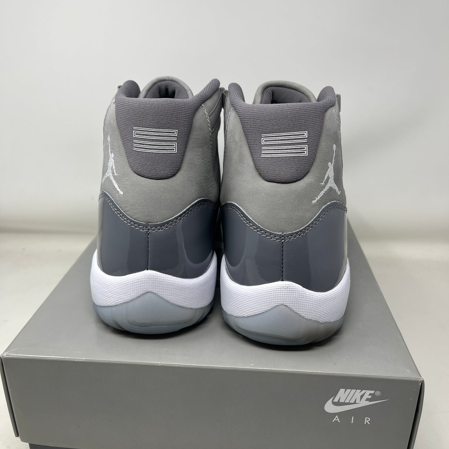 Jordan 11 Retro Cool Grey (2021) Used