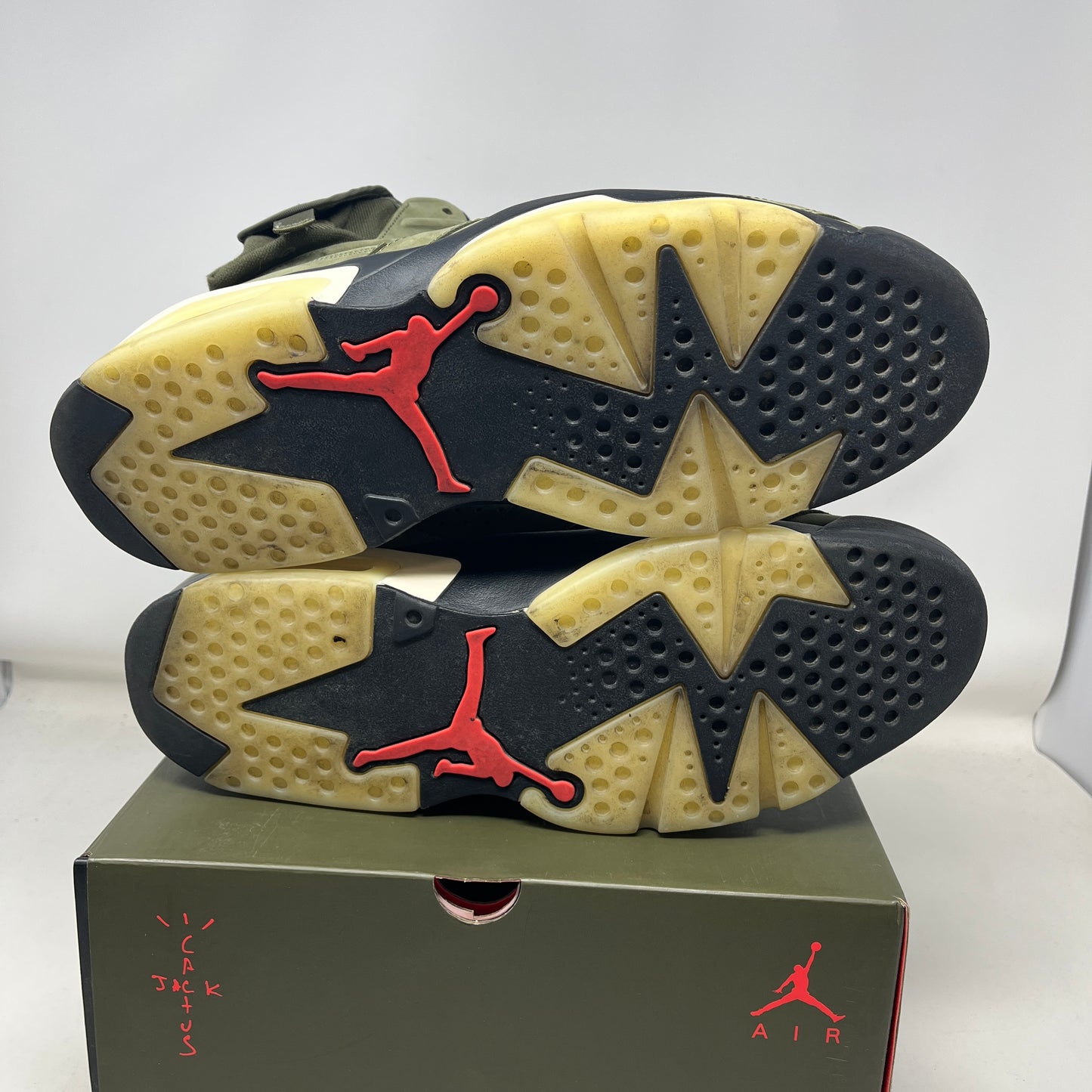 Jordan 6 Retro Travis Scott Used