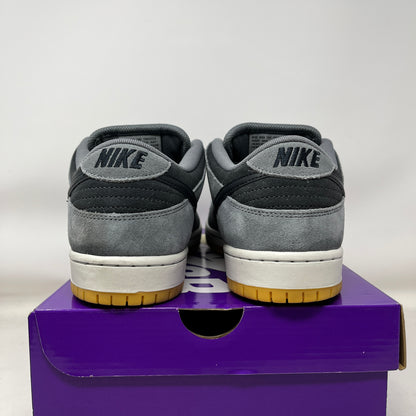Nike SB Dunk Low Dark Smoke Grey Used