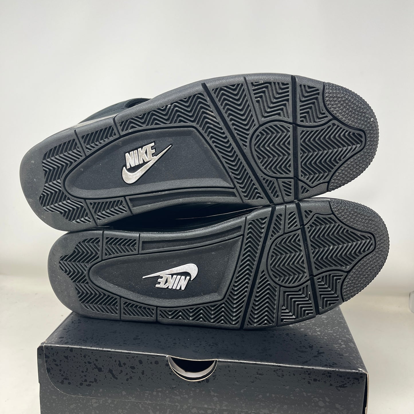 Jordan 4 Retro Black Cat (2025) Used