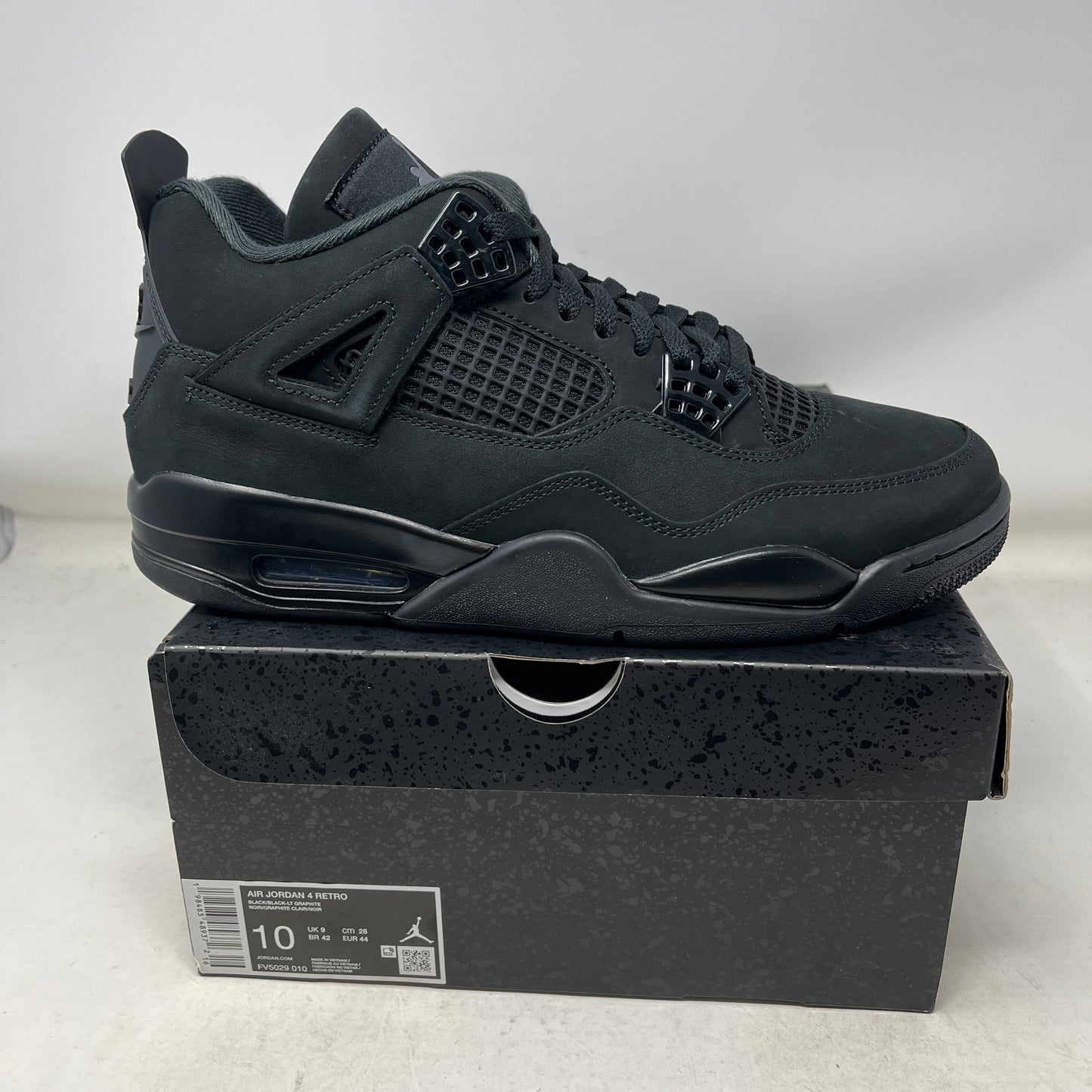 Jordan 4 Retro Black Cat (2025)