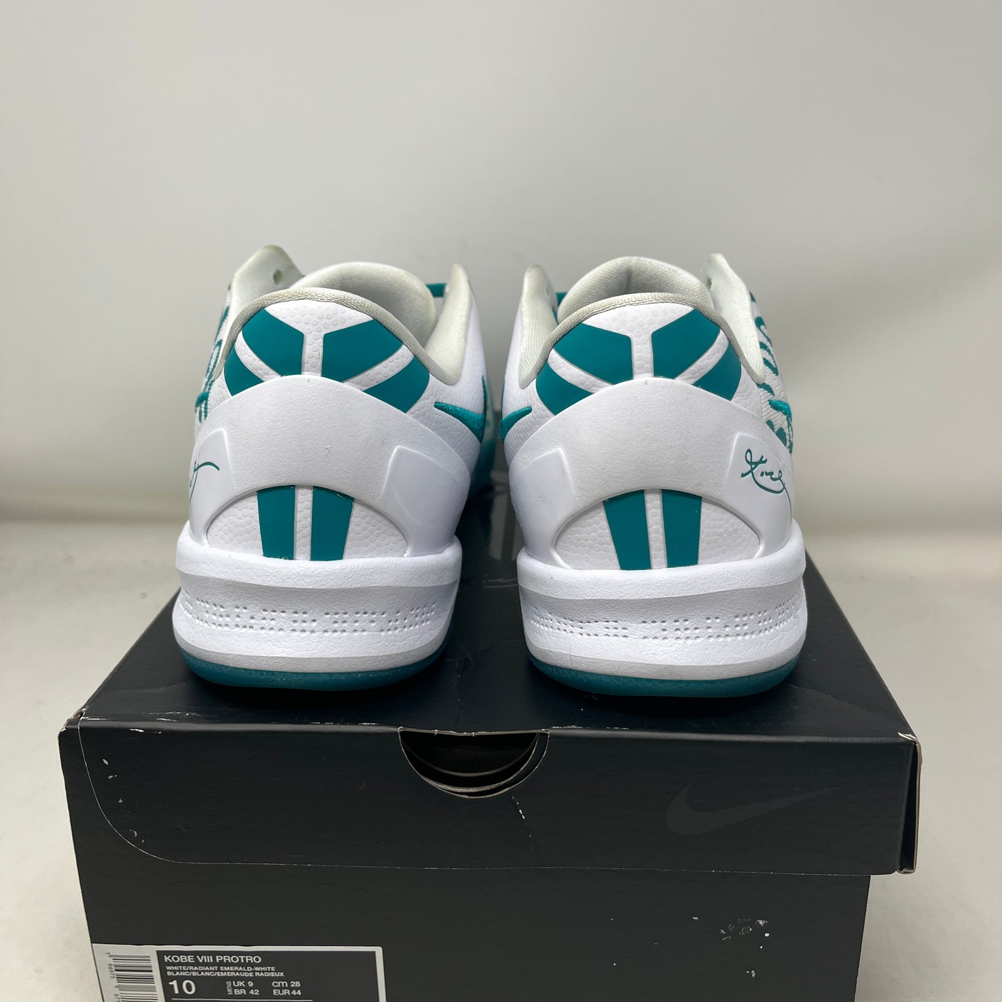 Nike Kobe 8 Protro Radiant Emerald Used