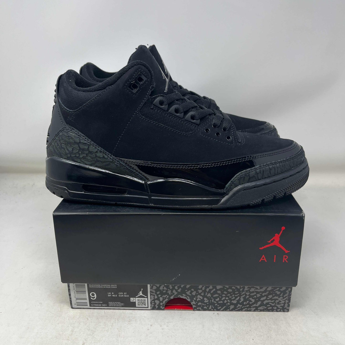 Jordan 3 Retro Black Cat 2025 men's size 9 used sneakers with premium black suede and tonal elephant print overlays