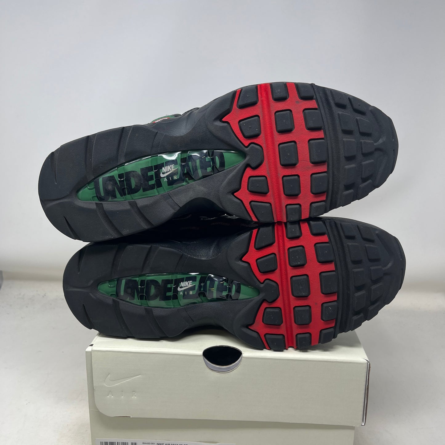 Nike Air Max 95 SP Undefeated Black Used