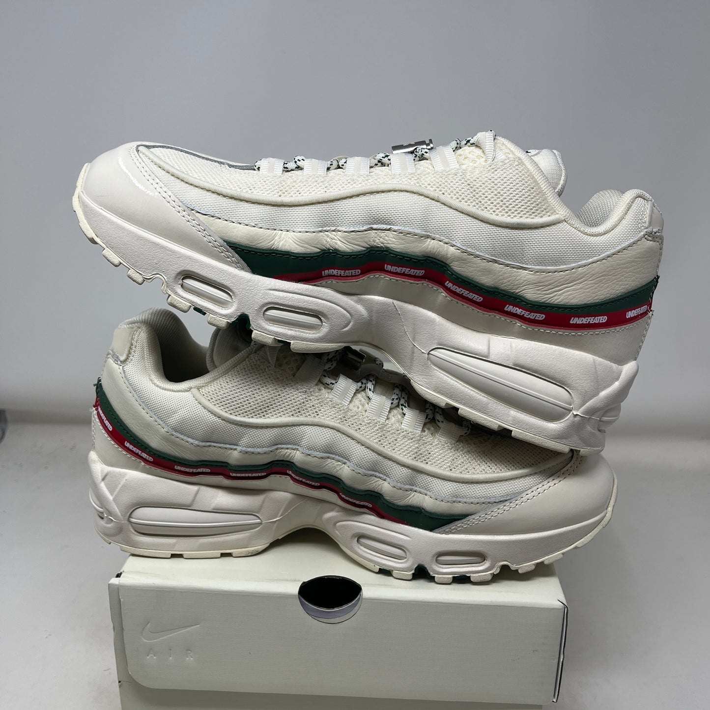 Nike Air Max 95 SP Undefeated Sail