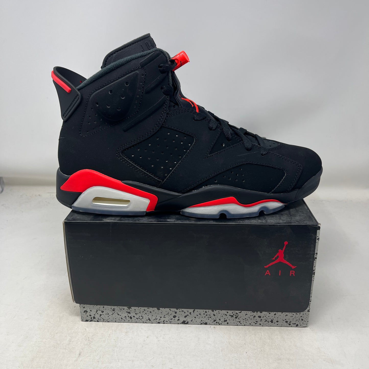 Jordan 6 Retro Black Infrared (2019)