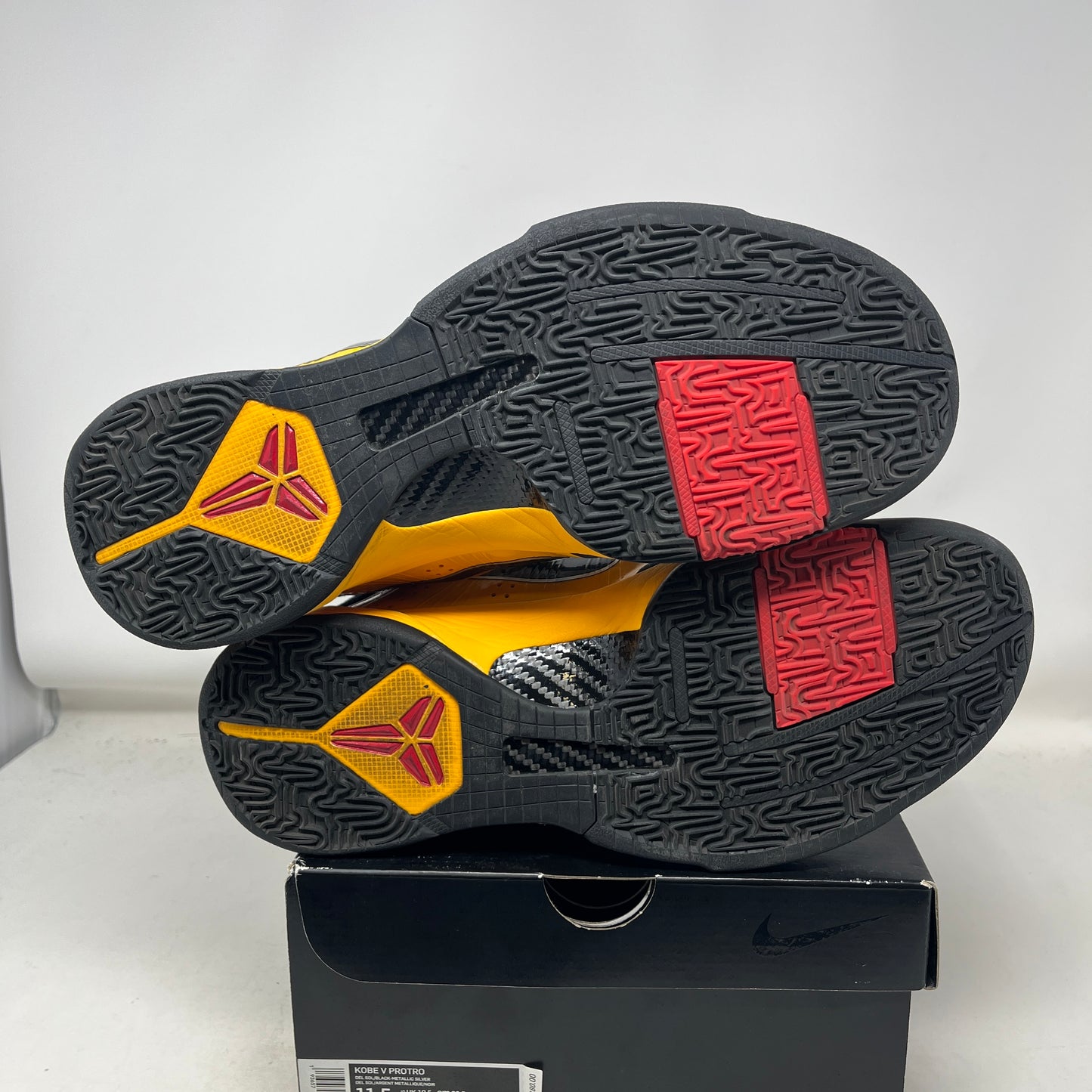 Nike Kobe 5 Protro Bruce Lee Used
