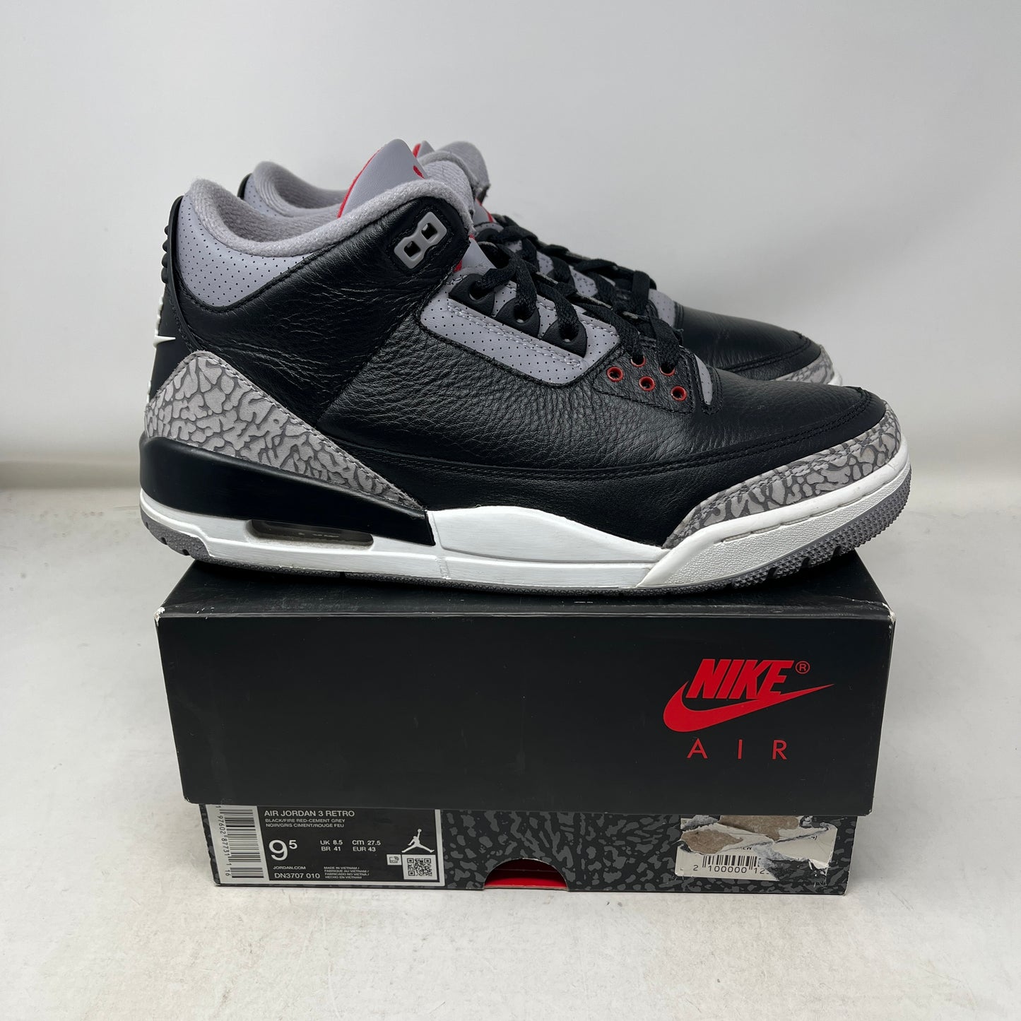 Jordan 3 Retro OG Black Cement (2024) Used