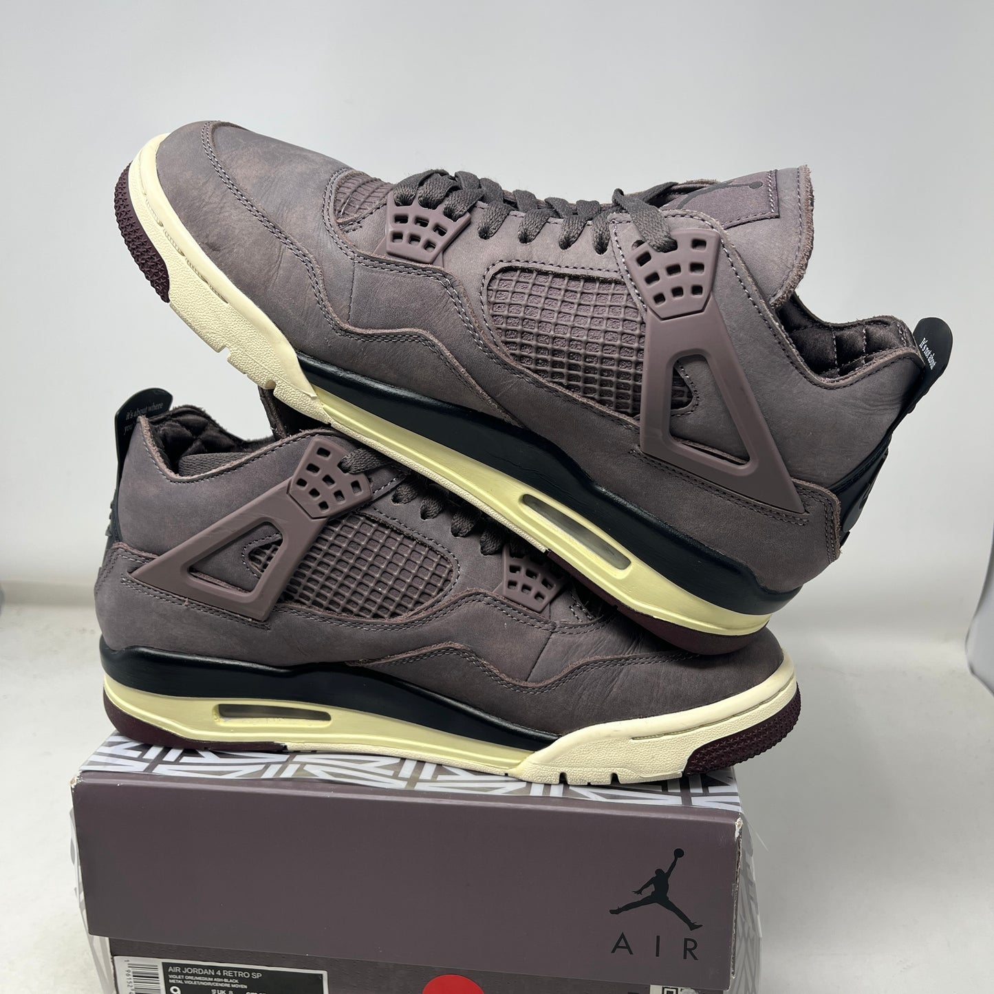 Jordan 4 Retro SP A Ma Maniére Violet Ore Used