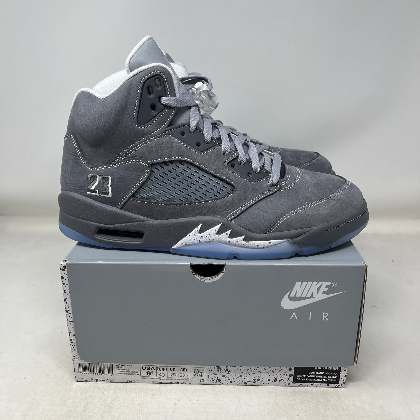 Jordan 5 Retro Wolf Grey (2026) Used