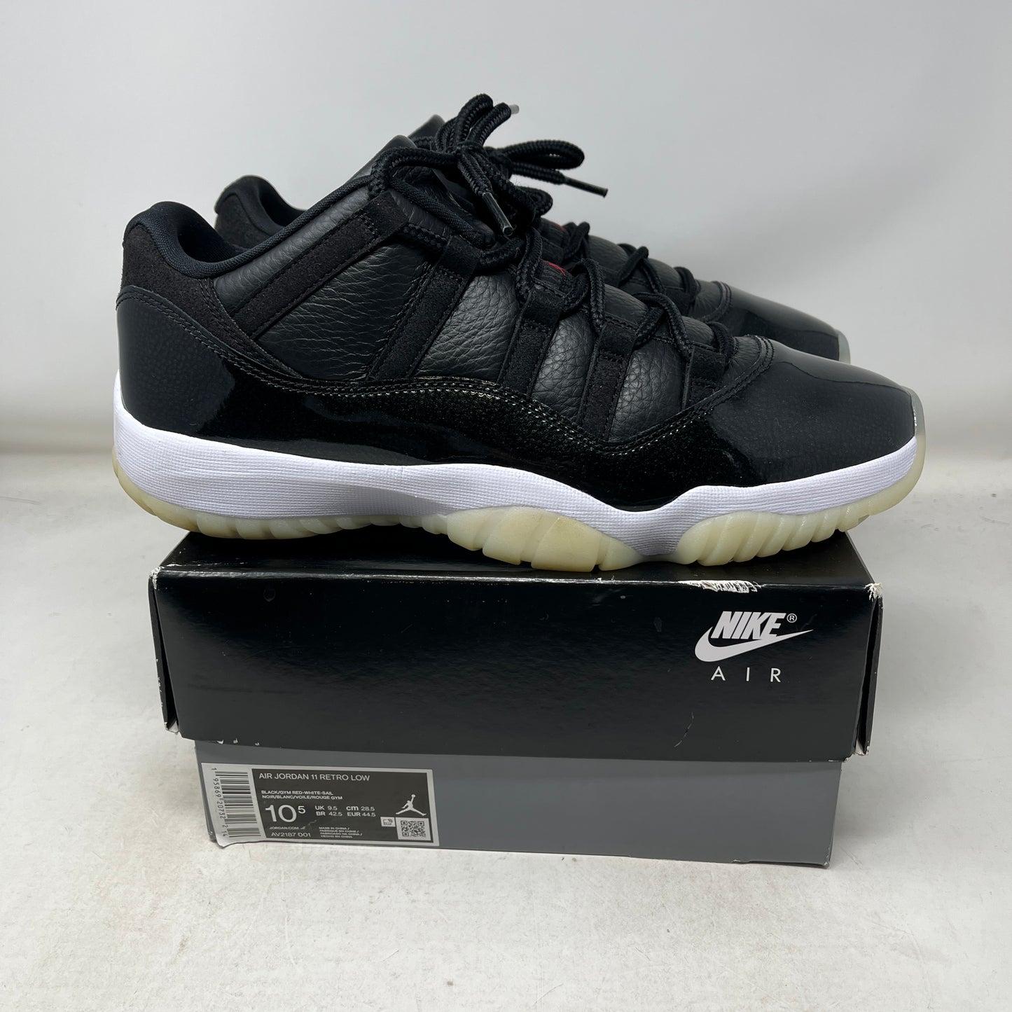 Jordan 11 Retro Low 72-10 Used