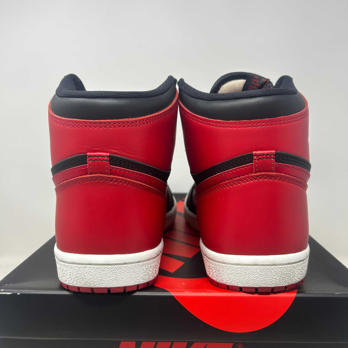 Jordan 1 Retro High '85 OG Bred (2025) Used